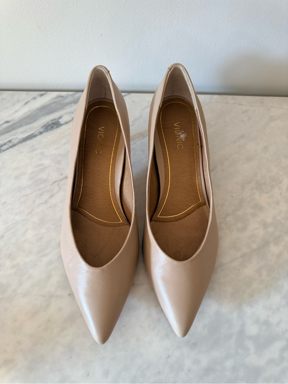 Vionic Josie Kitten Heels Size 9.5